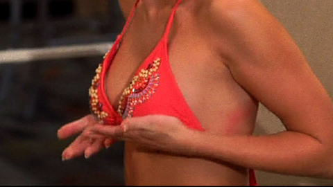 Pic: Miley Cyrus in Two and a Half Men