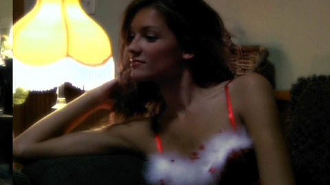 Pic: Leann Van Mol in Spring Break Massacre