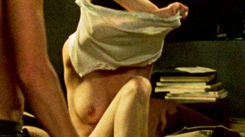 Pic: Elena de Frutos in Sex, Party and Lies
