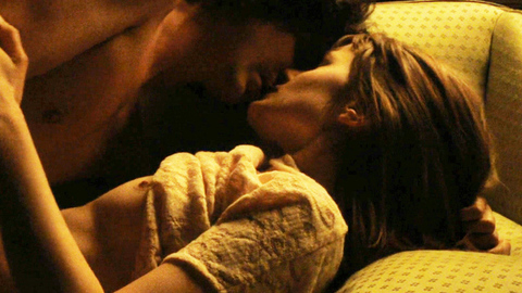 Pic: Bella Heathcote in Not Fade Away