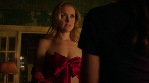 Pic: Rachel Skarsten in Lost Girl