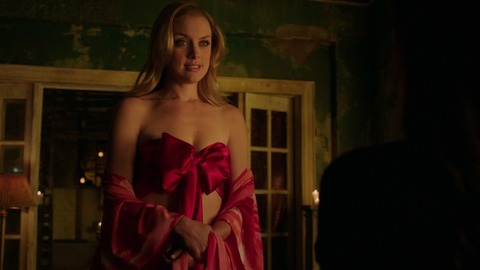 Pic: Rachel Skarsten in Lost Girl