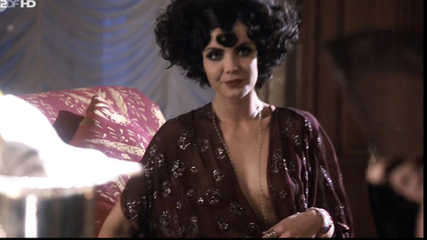 Pic: Maria Pletz in Hotel Adlon