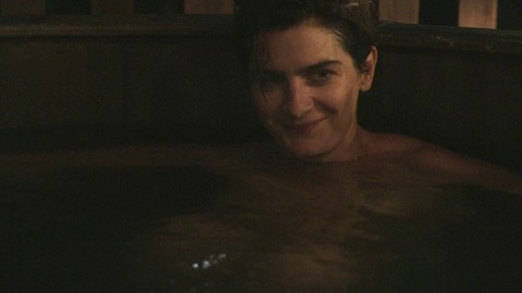 Pic: Gaby Hoffmann in Transparent