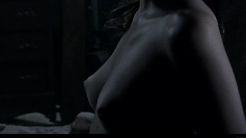 Pic: Lili Simmons in Banshee