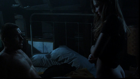 Pic: Lili Simmons in Banshee