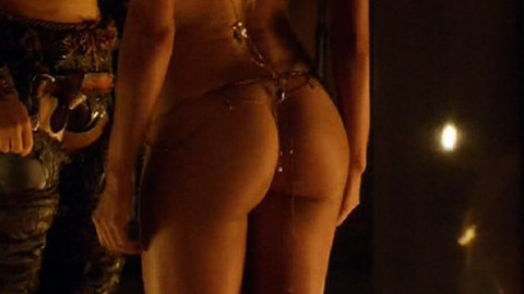 Pic: Ellen Hollman in Spartacus