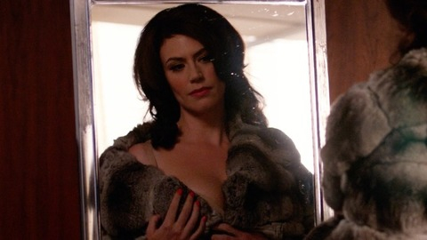 Pic: Maggie Siff in Mad Men