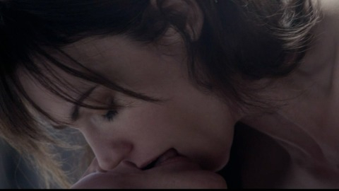 Pic: Maggie Siff in Concussion