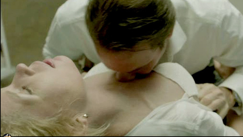 Pic: Tjitske Reidinga in De Verbouwing (2012)