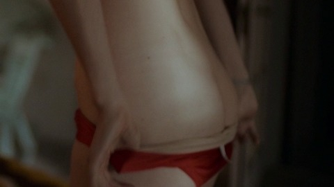 Pic: Lindsay Burdge in Lace Crater