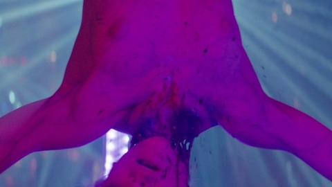 Pic: Elle Evans in Scouts Guide to the Zombie Apocalypse (2015)