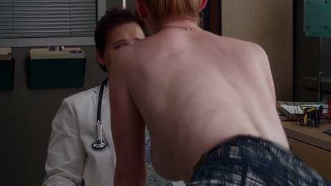 Pic: Betty Gilpin in Nurse Jackie