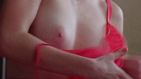 Pic: Betty Gilpin in Nurse Jackie