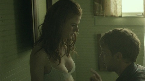 Pic: Rose Leslie in Honeymoon (2014)
