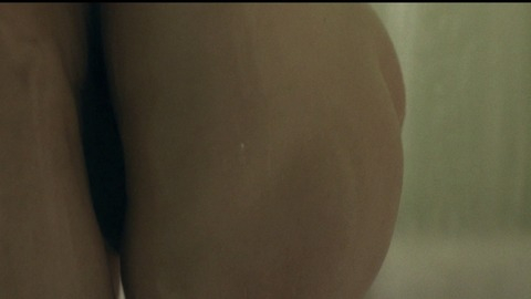 Pic: Rose Leslie in Honeymoon