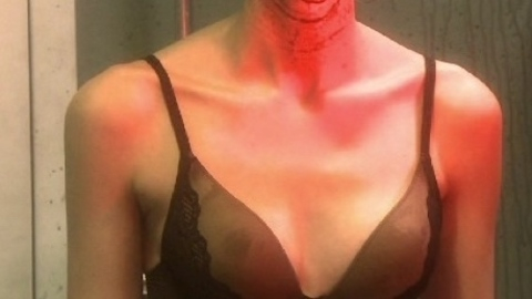 Pic: Ardis Campbell in Mold!