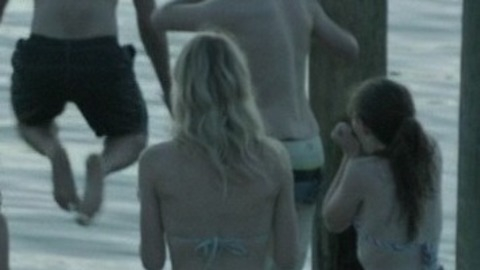 Pic: Mackenzie Davis in Breathe In