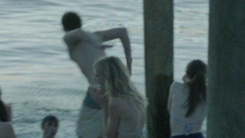 Pic: Mackenzie Davis in Breathe In