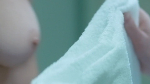 Pic: Faye Marsay in Glue