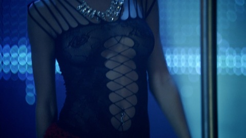 Pic: Alina Minzu in Fright Night 2