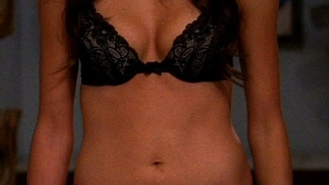 Pic: Shanti Lowry in Two and a Half Men