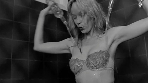 Pic: Anna Bondareva in Lotus Eaters