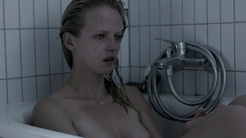 Pic: Marta Nieradkiewicz in Floating Skyscrapers