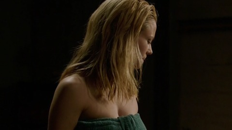 Pic: Claire Coffee in Grimm