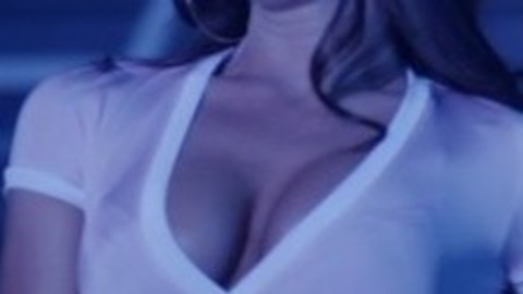 Pic: Natalie Makenna in The Walking Deceased