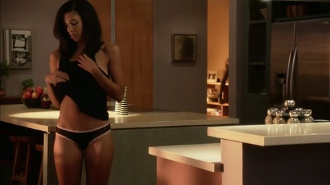 Pic: Alice Hunter in House of Lies