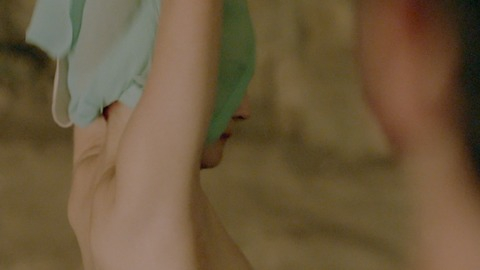 Pic: Alison Sudol in Dig