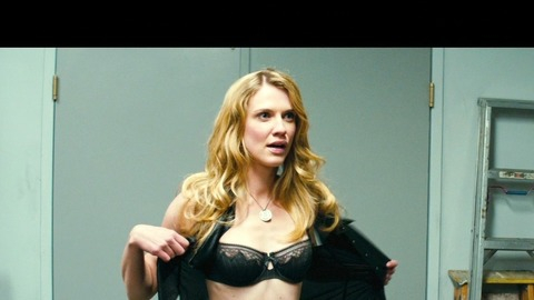 Pic: Sara Canning in The Right Kind of Wrong