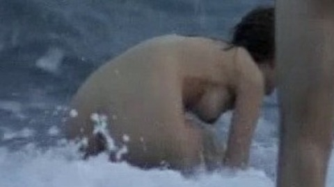 Pic: Sara Velázquez in Cannibal