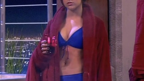 Pic: Elizabeth Gillies in iCarly