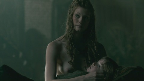 Pic: Alyssa Sutherland in Vikings