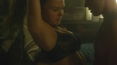 Pic: Aimee Teegarden in Star-Crossed
