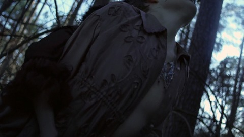 Pic: Elise Eberle in Salem