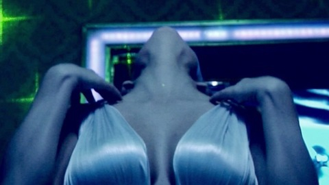 Pic: Tawny Amber Young in Wonderland