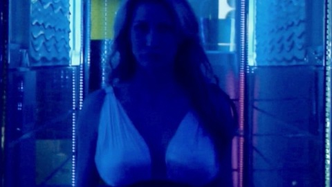 Pic: Tawny Amber Young in Wonderland