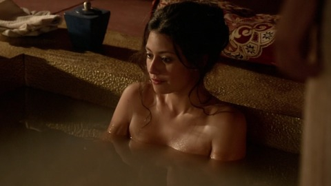 Pic: Sibylla Deen in Tut