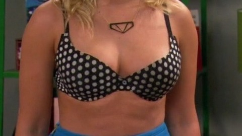 Pic: Emily Osment in Young & Hungry