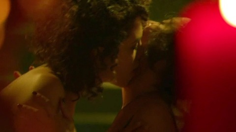 Pic: Jess Salgueiro in The Strain