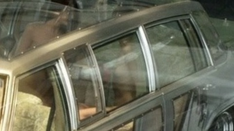 Pic: Laura Cieplik in Mood Indigo