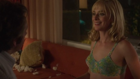 Pic: Caitlin Fitzgerald in Masters of Sex