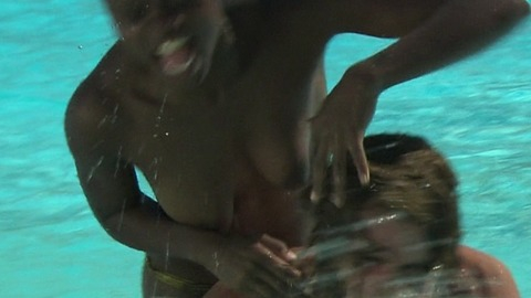 Pic: Sandy Jean in Bikini Swamp Girl Massacre