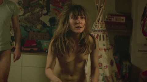 Pic: Camille Chamoux in Les gazelles