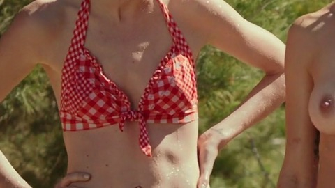 Pic: Rachel Melvin in Zombeavers