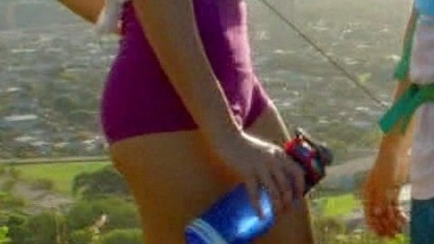 Pic: Angela Sprinkle in Hawaii Five-0