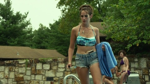 Pic: Lola Kirke in Gone Girl